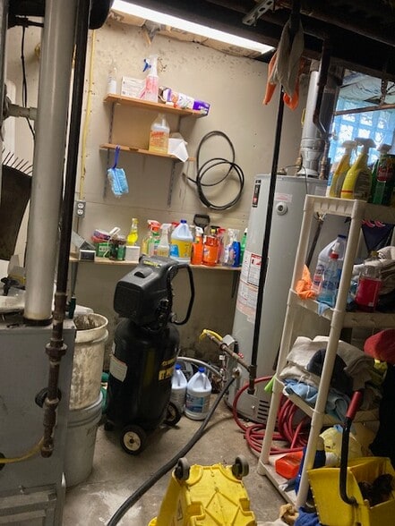 More Photos Of 507 River Rd, Dawson Carwash For Sale