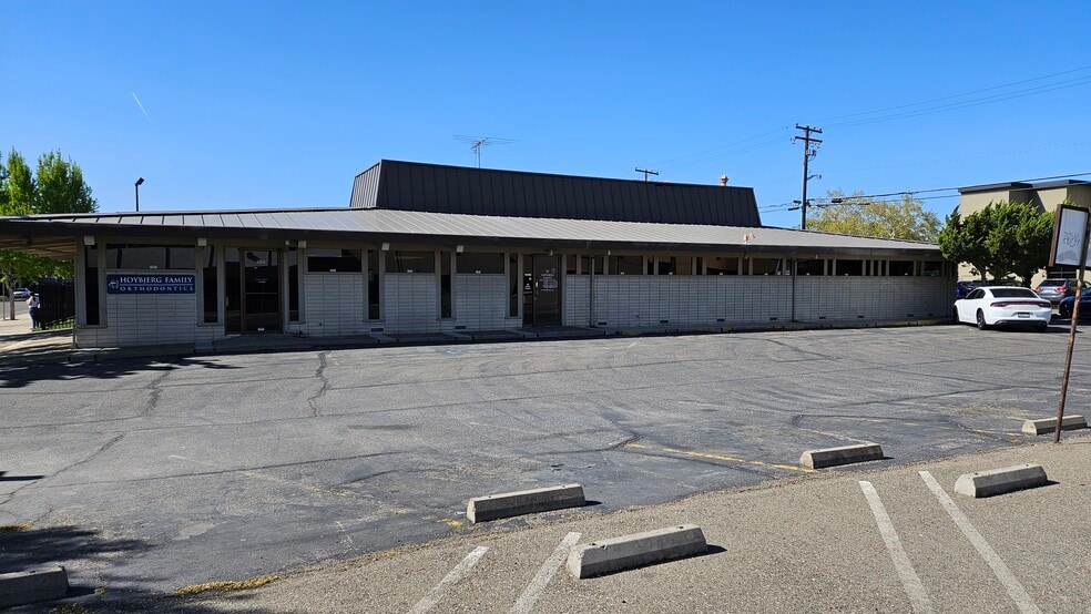 More Photos Of 1212-1214 12th St, Modesto Medical For Sale