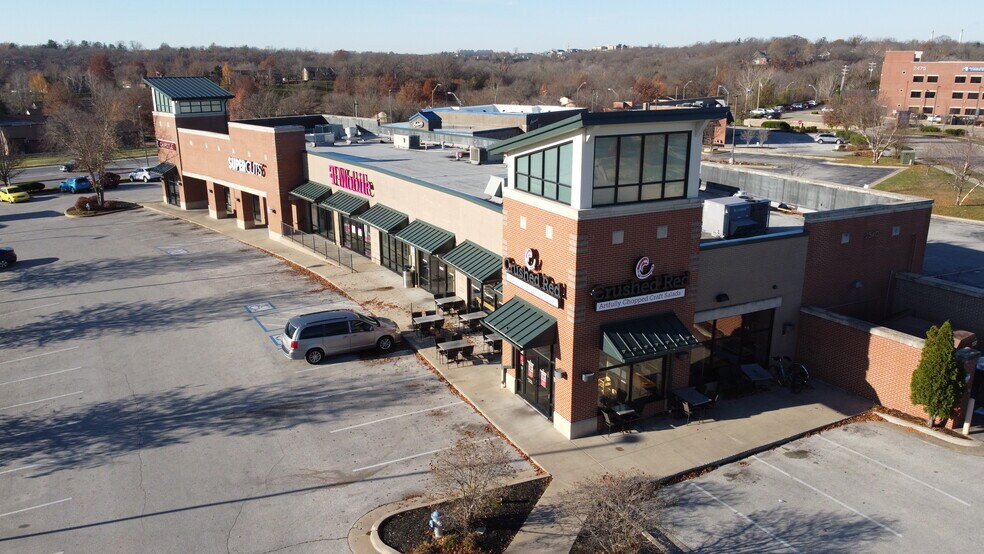 More Photos Of 2540 Broadway Bluffs Dr, Columbia General Retail For Lease