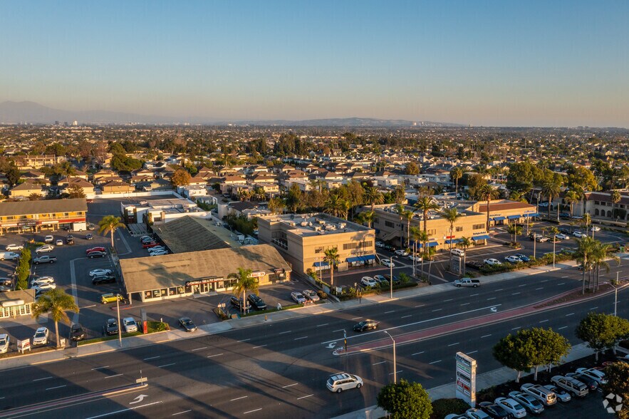 More Photos Of 18632 Beach Blvd, Huntington Beach Unknown For Lease
