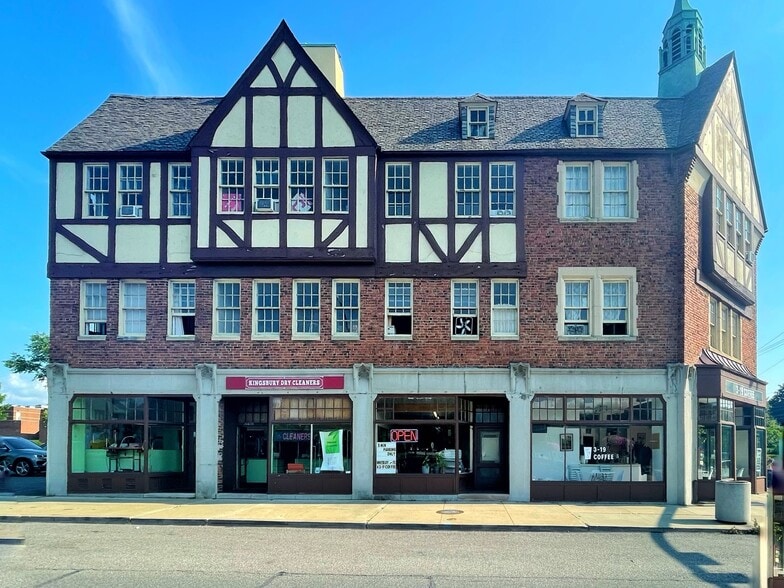 More Photos Of 3427 Lee Rd, Shaker Heights Apartments For Lease