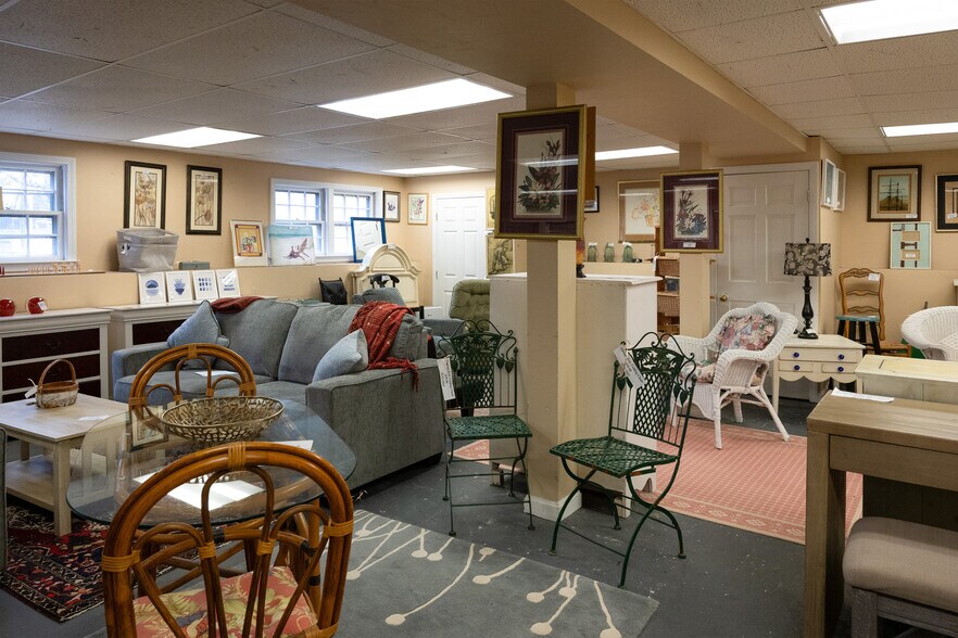 More Photos Of 700 Washington St, Hanover Freestanding For Sale