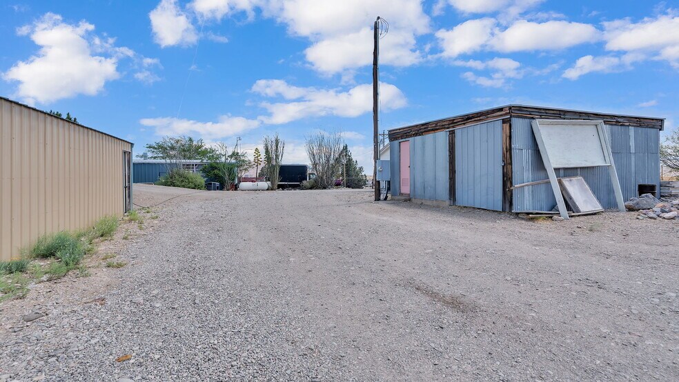 More Photos Of 779 NM-181, Elephant Butte Office Residential For Sale