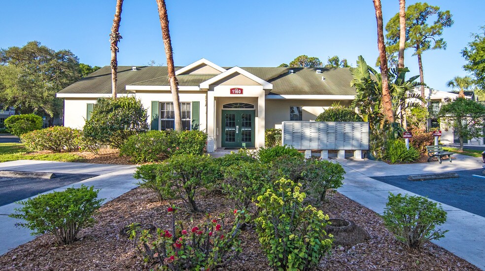 More Photos Of 1160 Four Seasons Cir, Sarasota Apartments For Sale