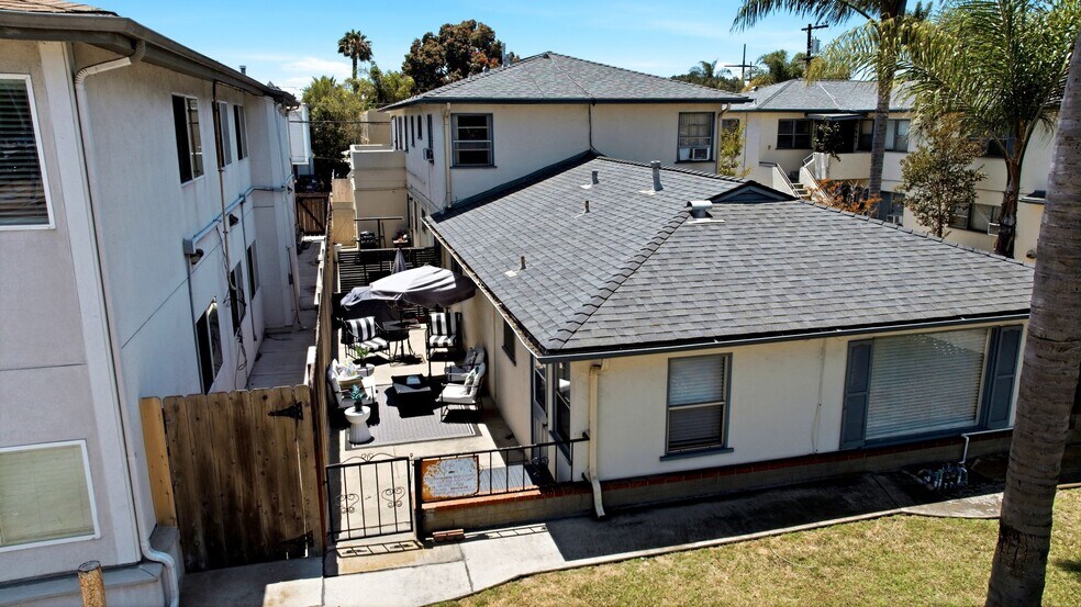 More Photos Of 1057 Grand Ave, San Diego Apartments For Sale