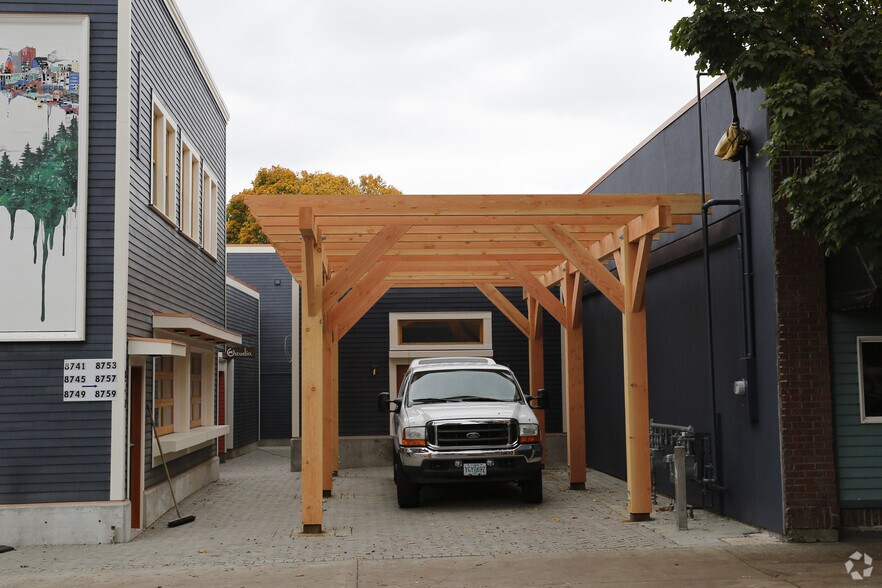 More Photos Of 8737-8791 N Lombard St, Portland Storefront Retail Residential For Sale