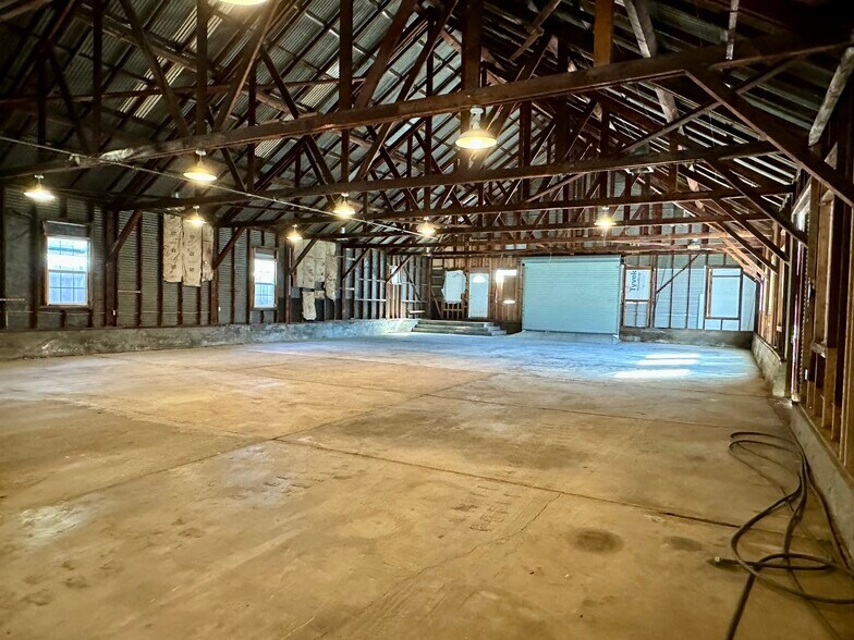 More Photos Of 18729 Carter St, Tuolumne Flex For Sale