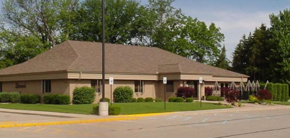 More Photos Of 5530 Gratiot Rd, Saginaw General Retail For Sale