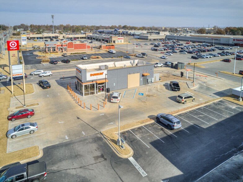 More Photos Of 1701-1951 S Yale Ave, Tulsa Unknown For Lease