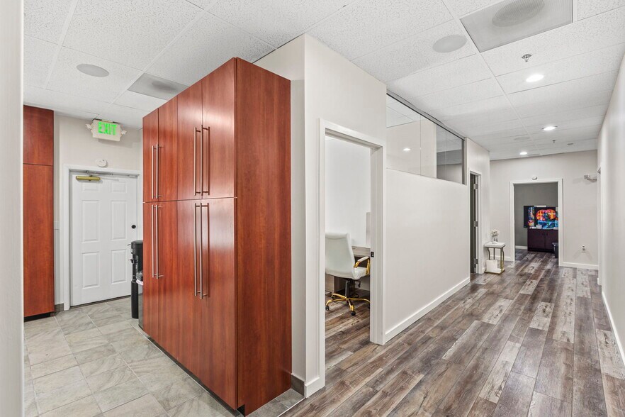 More Photos Of 14230 Park Center Dr, Laurel Office For Lease