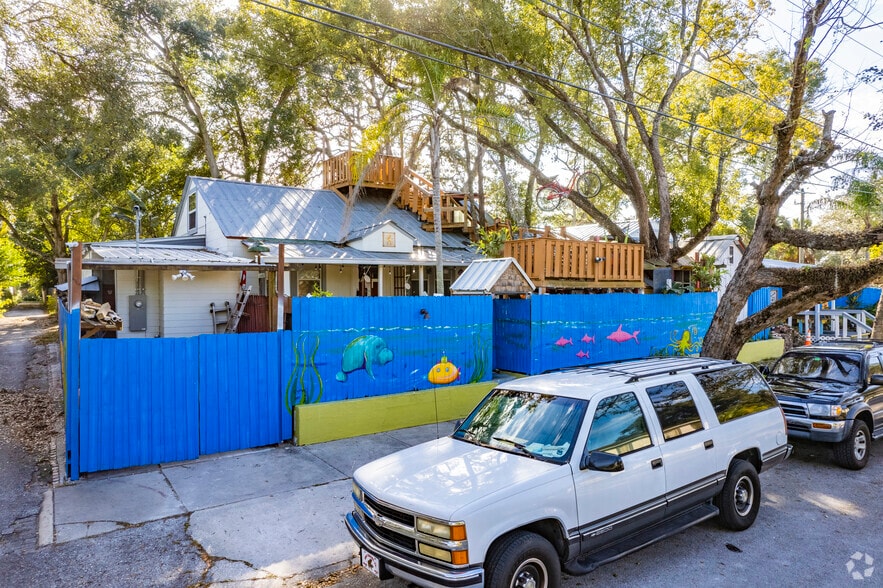 More Photos Of 3109 N Ola Ave, Tampa Hospitality For Sale