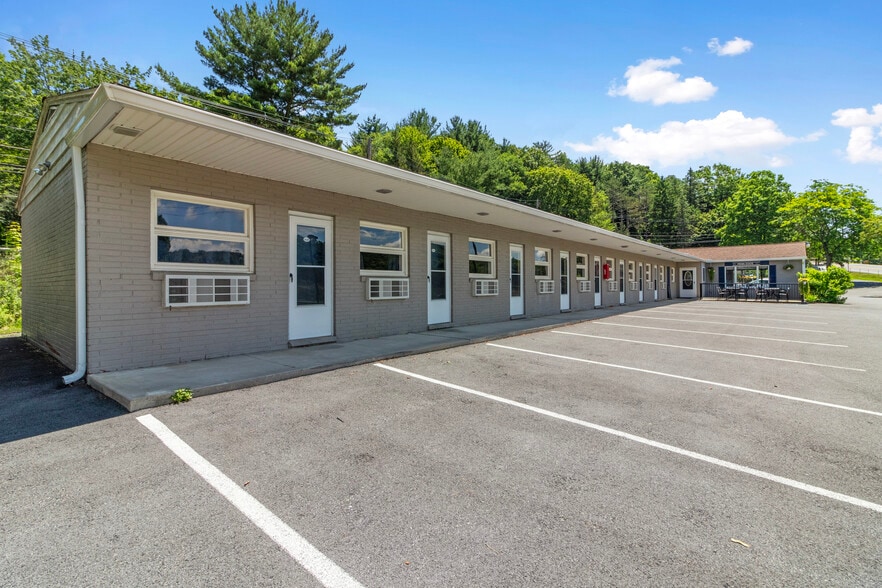 More Photos Of 1535 Port Matilda Hwy, Philipsburg Hotel For Sale