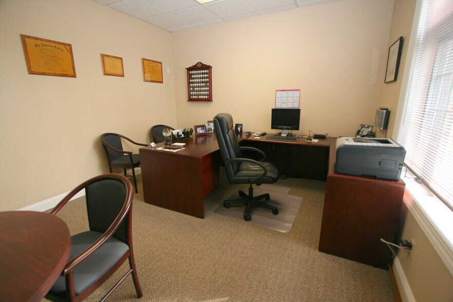 More Photos Of 372 Route 22 West, White House Station Office For Lease