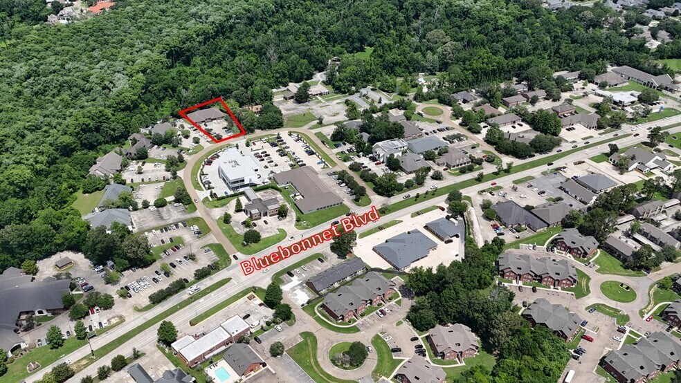 More Photos Of 10512 S Glenstone Pl, Baton Rouge Loft Creative Space For Lease