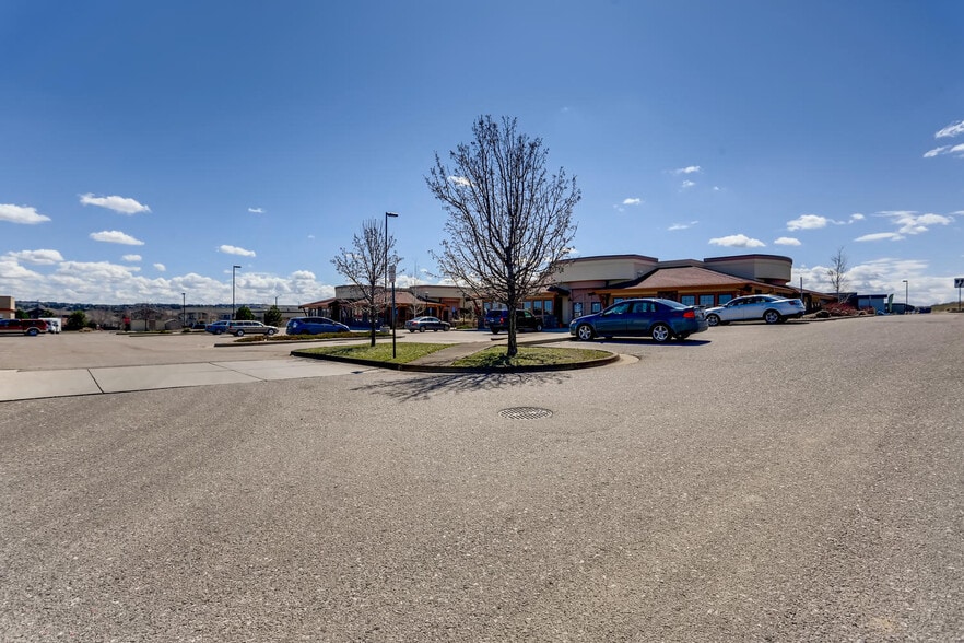 More Photos Of 15530 E Broncos Pky, Centennial Office For Lease