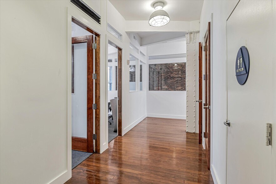 More Photos Of 34-38 Mason St, San Francisco Loft Creative Space For Sale