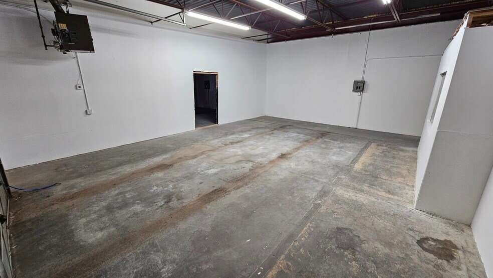 More Photos Of 7000 E 58th Ave, Commerce City Warehouse For Lease