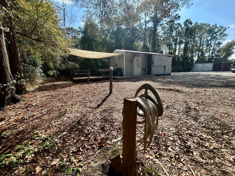 More Photos Of 13957 Mount Pleasant Rd, Jacksonville Land For Lease