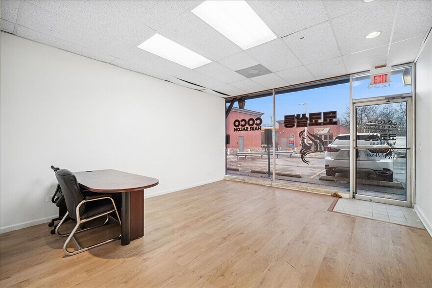 More Photos Of 1226-1238 N River Rd, Mount Prospect Freestanding For Lease