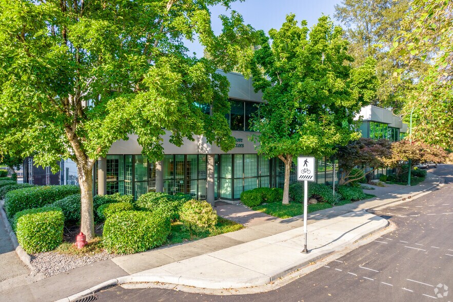 Primary Photo Of 1000 Roosevelt Cres, North Vancouver District Office For Sale