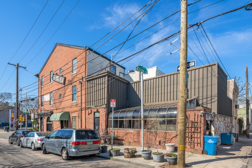 More Photos Of 2301 Fairmount Ave, Philadelphia Restaurant For Lease