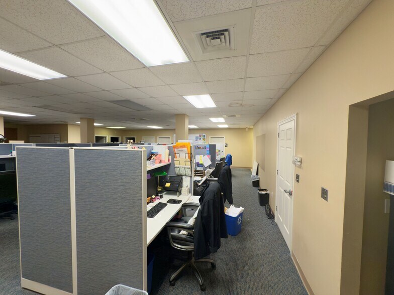 More Photos Of 510 Corday St, Pensacola Medical For Sale