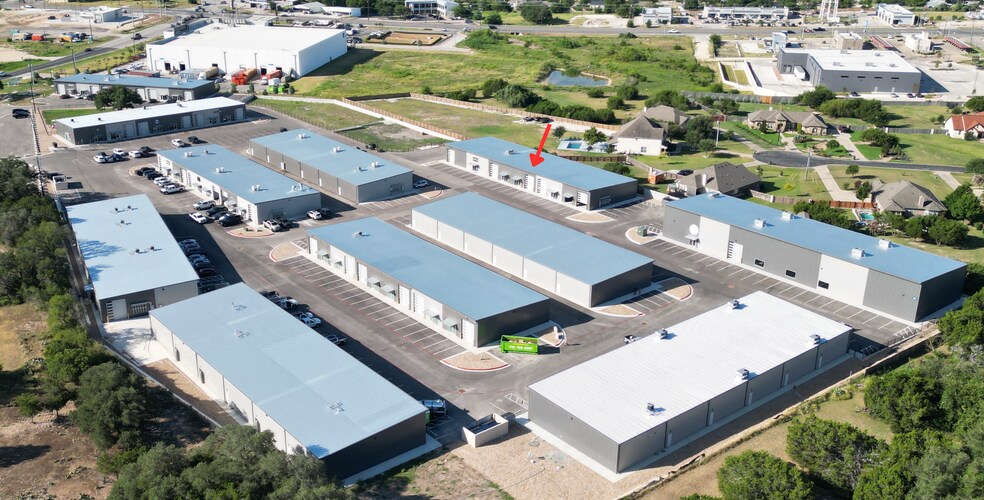 Primary Photo Of 233 County Road 214, Liberty Hill Flex For Lease