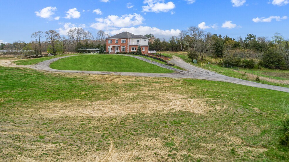 More Photos Of 2822 River Rd, Calverton Land For Sale