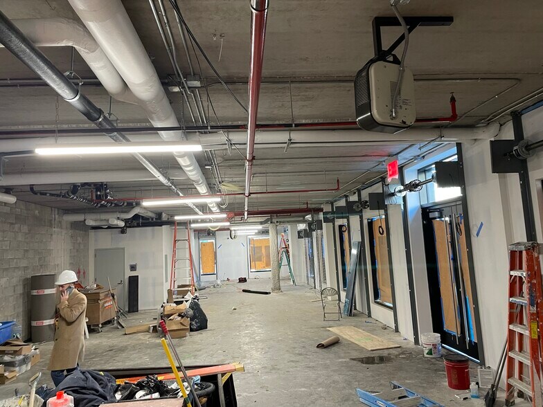 More Photos Of 353-376 Chester St, Brooklyn Apartments For Lease
