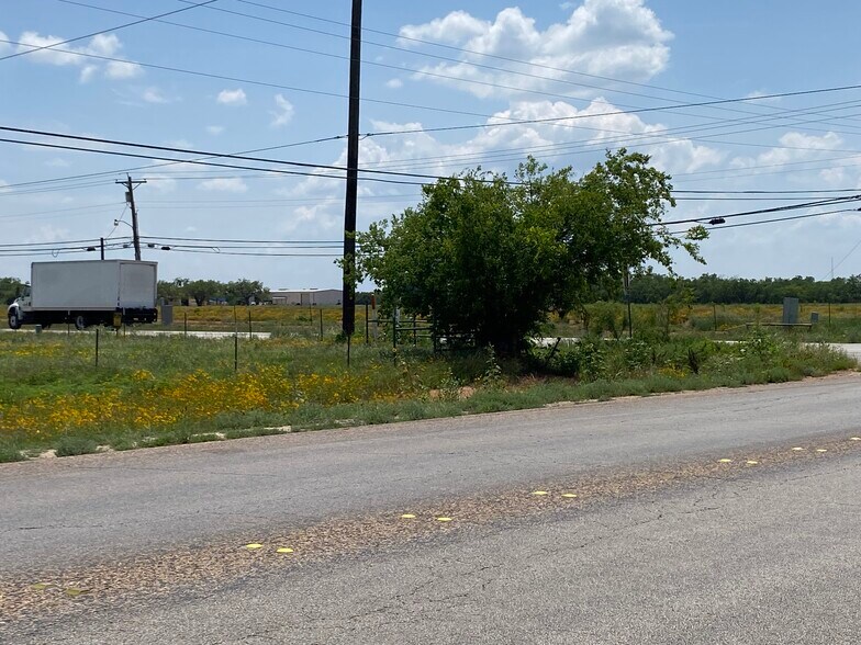 More Photos Of 225 E South 27th St, Abilene Land For Sale