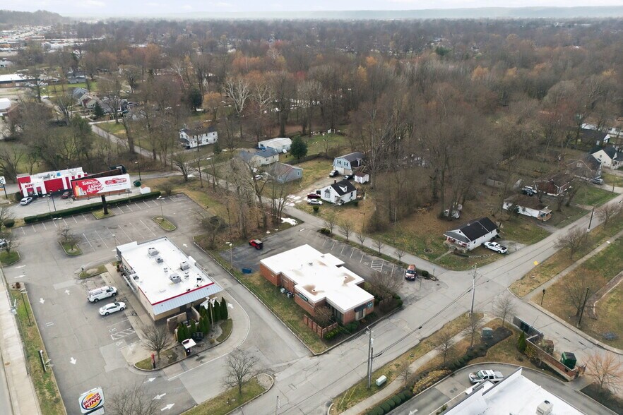 More Photos Of 4430 Crawford Ave, Louisville Medical For Sale