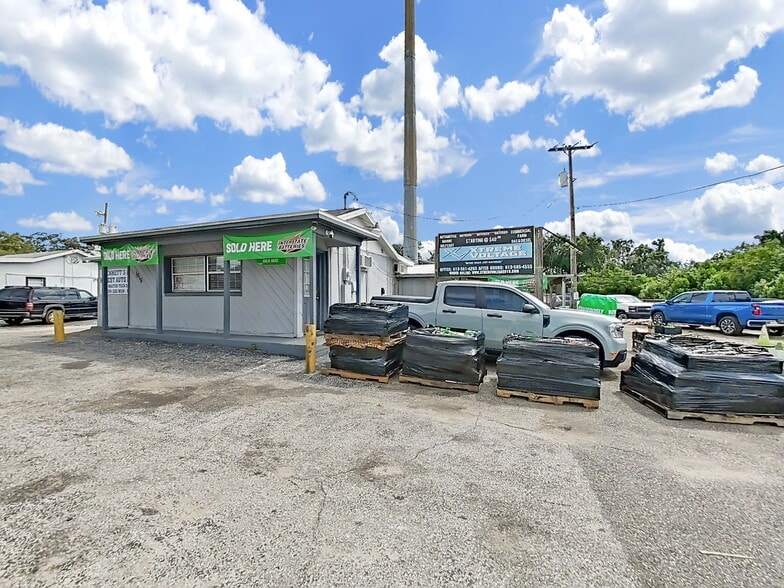 More Photos Of 1814 S Parsons Ave, Seffner Auto Dealership For Sale