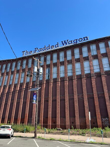 Primary Photo Of 61 State St, Paterson Warehouse For Sale