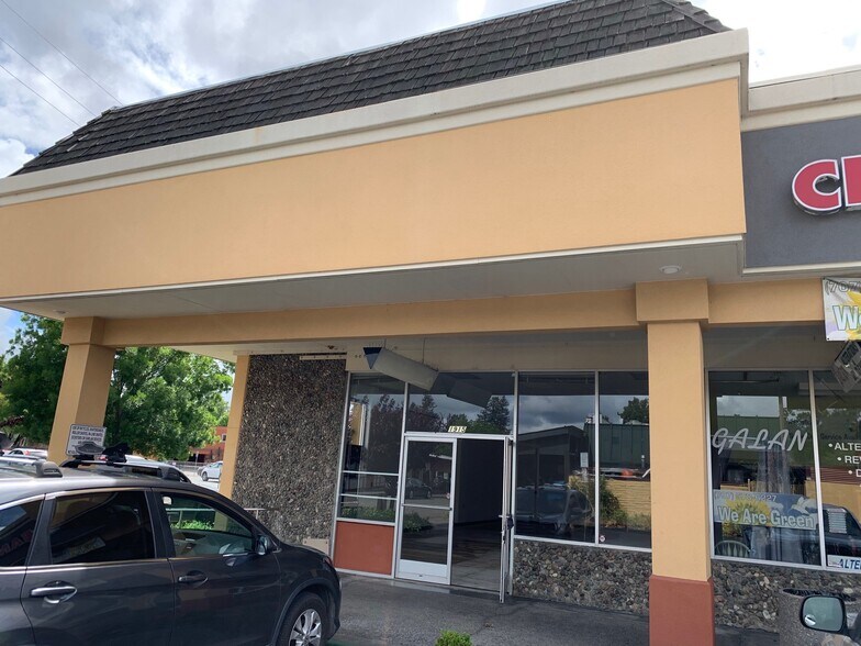 More Photos Of 1915-2075 Mendocino Ave, Santa Rosa General Retail For Lease
