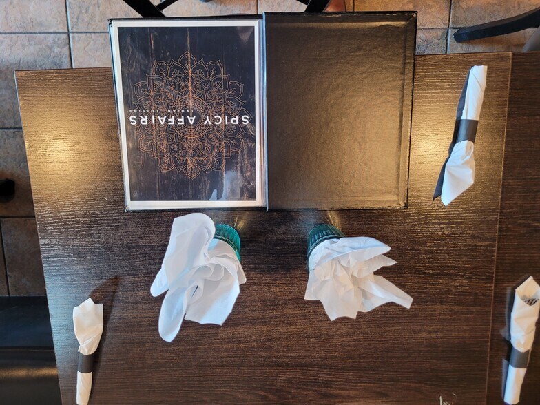 More Photos Of 84 King St W, Oshawa Storefront Retail Residential For Sale