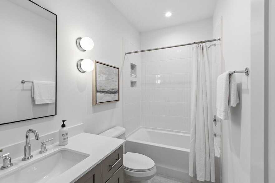More Photos Of 1151 Booth Pk blvd, Chapel Hill Multifamily For Sale