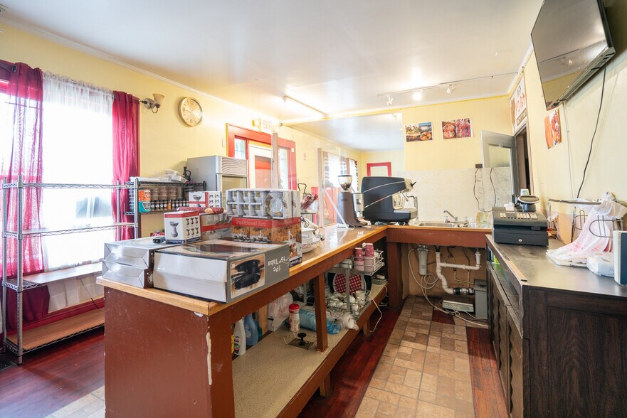 More Photos Of 4260 E Ponce De Leon Ave, Clarkston Freestanding For Lease