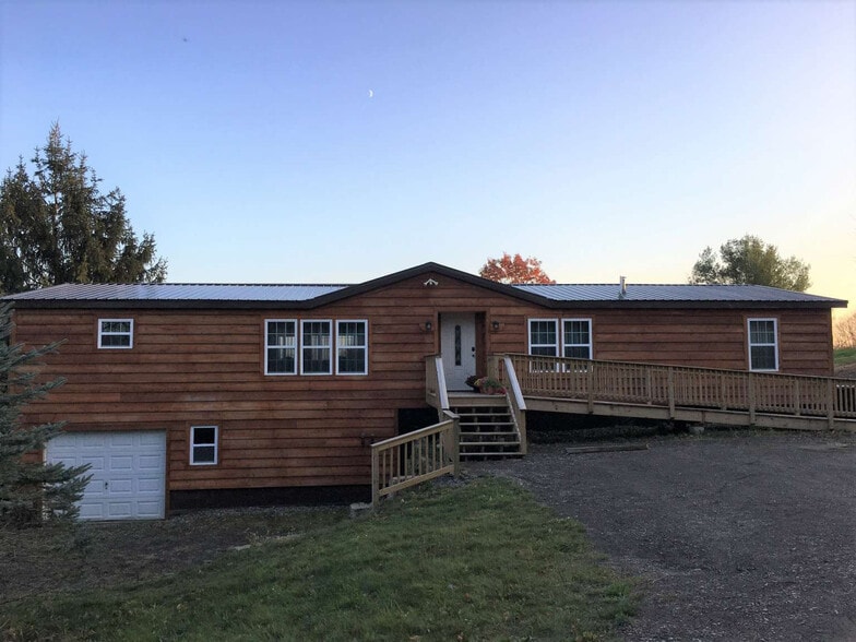 More Photos Of 446 Maples Rd, Milford Hotel For Sale
