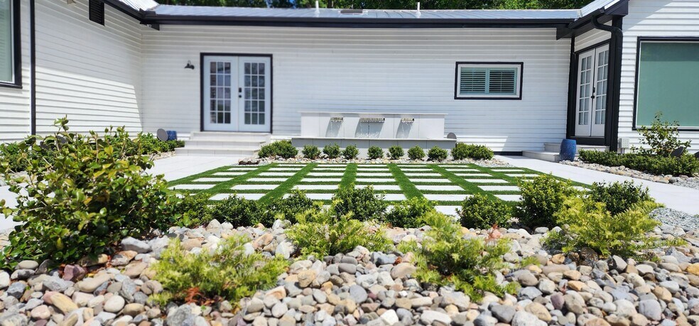 More Photos Of 6212 Lake Brandt Rd, Summerfield Office For Lease