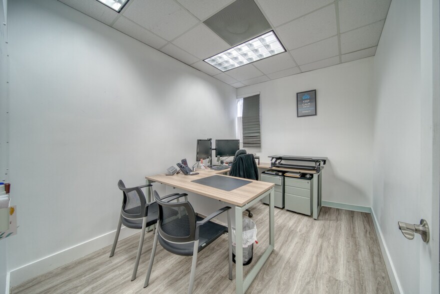 More Photos Of 7500 NW 52nd St, Miami Medical For Lease