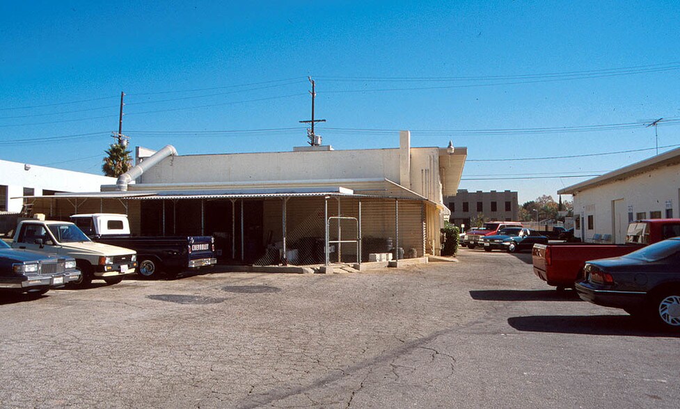 More Photos Of 10009 Canoga Ave, Chatsworth Warehouse For Lease