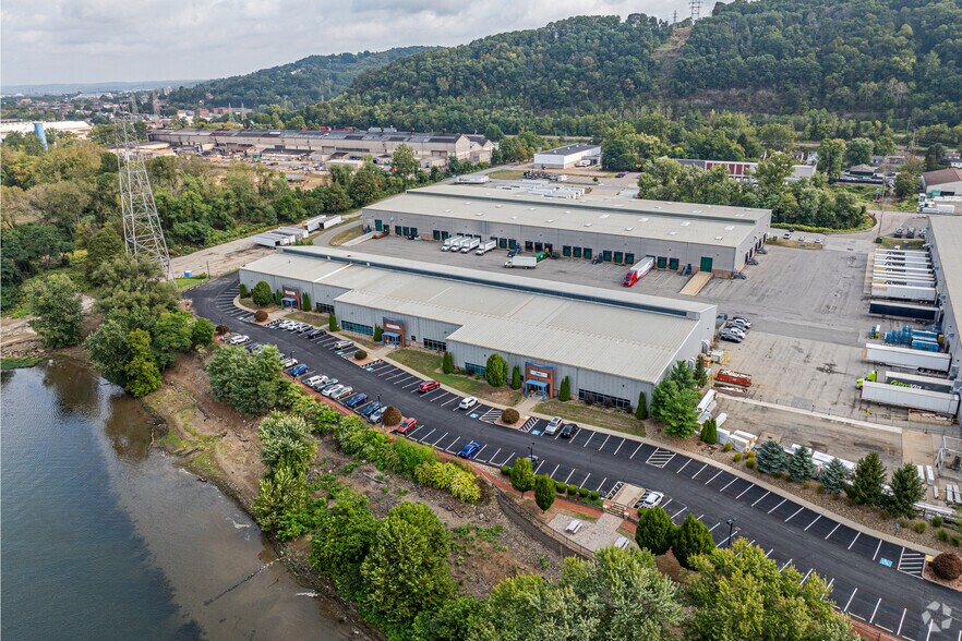 More Photos Of 920 Riverside Pl, Leetsdale Research And Development For Lease