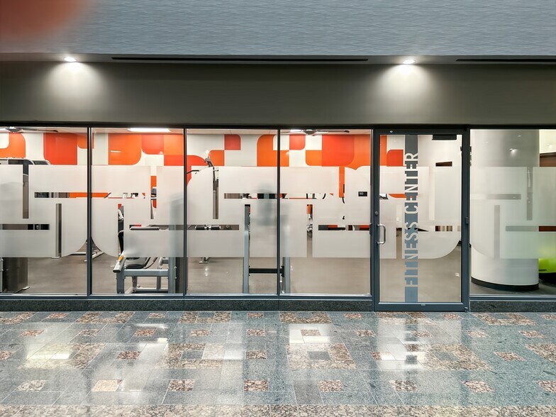 More Photos Of 2300 Main St, Kansas City Coworking Space