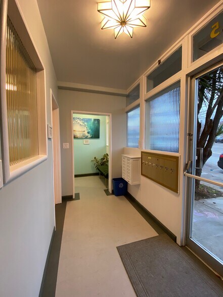 More Photos Of 3201-3215 Macarthur Blvd, Oakland Medical For Sale