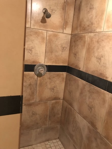 More Photos Of 12433 66th St N, Largo Storefront Retail Office For Sale