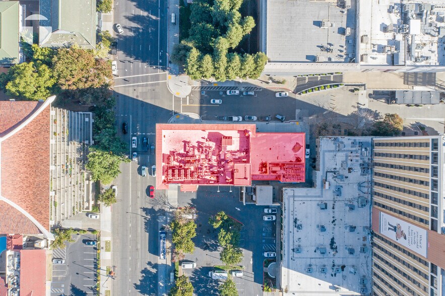 More Photos Of 1006 4th St, Sacramento Hotel For Lease