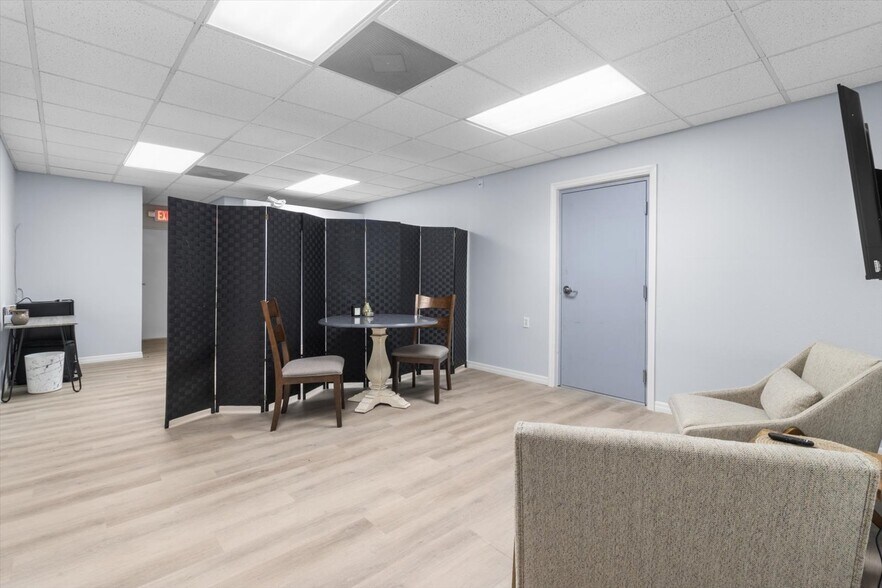 More Photos Of 3426-3460 N Citrus Ave, Crystal River Storefront Retail Office For Sale