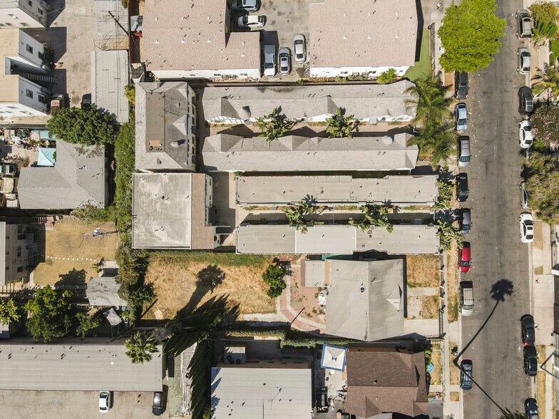 More Photos Of 526-534 W 47th St, Los Angeles Apartments For Sale