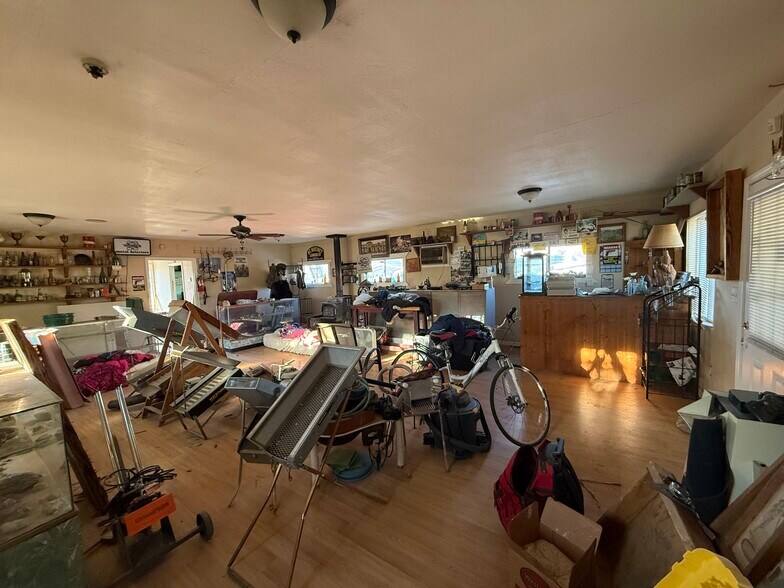 More Photos Of 3925 Lake Isabella Blvd, Bodfish General Retail For Sale