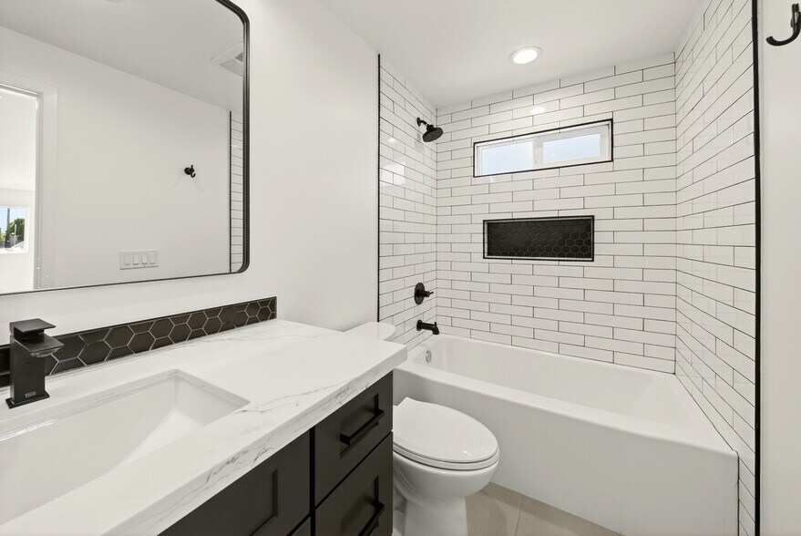 More Photos Of 4461 Farquhar Ave, Los Alamitos Apartments For Sale